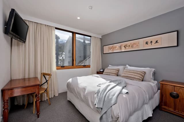 Gloria Nanook - Luxury 1 Bedroom Apartment