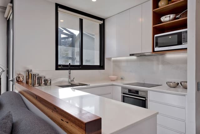 Gloria Nanook - Luxury 1 Bedroom Apartment