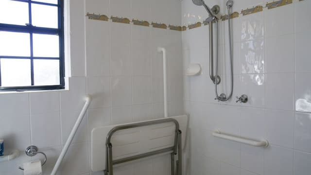 Family Room, Accessible