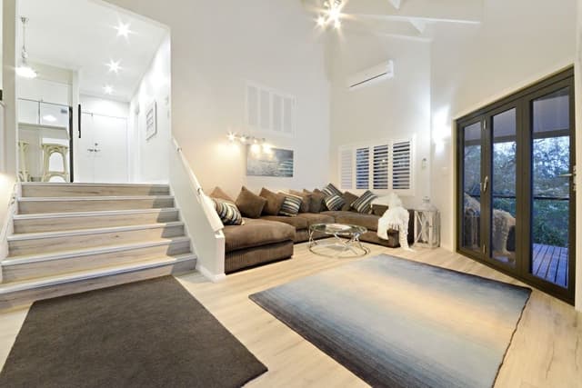House, 4 Bedrooms