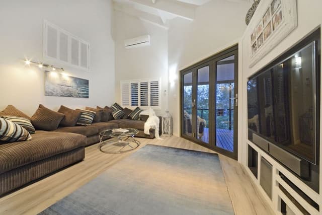 House, 4 Bedrooms