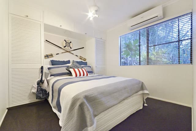 House, 4 Bedrooms