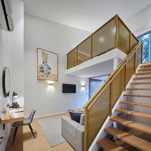 Executive Suite