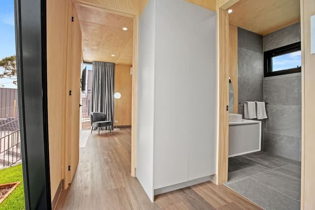Deluxe Cabin, 1 Bedroom, Bay View