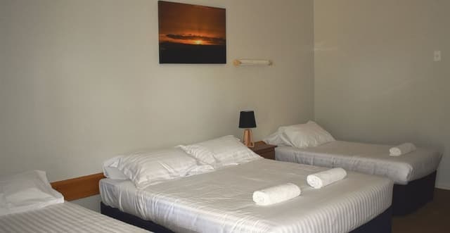 Economy Room