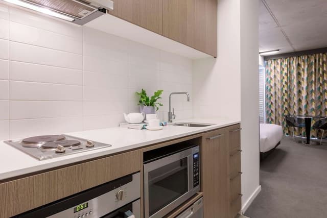 Studio with City -View & Balcony - No Housekeeping