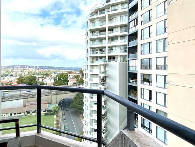2 Bedroom Spacious Apartment
