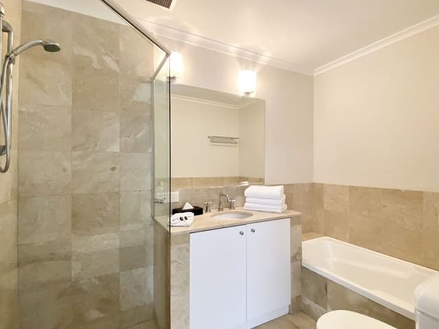 3 Bedroom Spacious Apartment