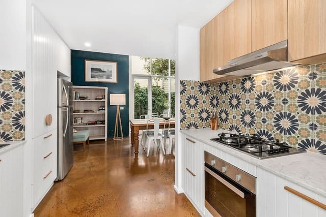 Deluxe Apartment, Fireplace, Garden View