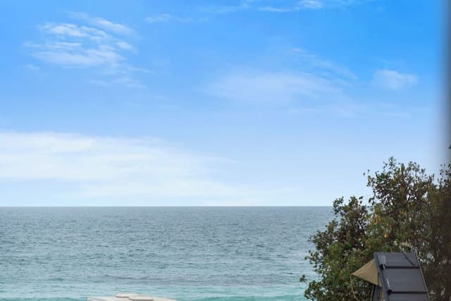 3 Bedroom Seaview Beach House