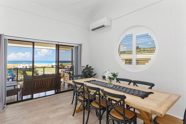 Oceanview Apartment