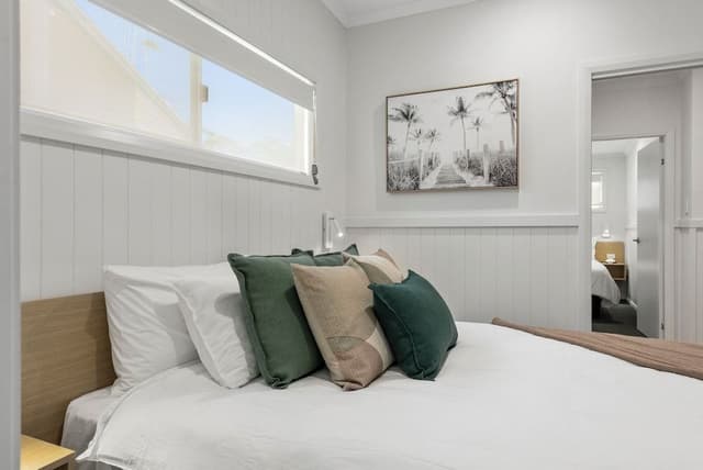 3 Bedroom Seaview Beach House