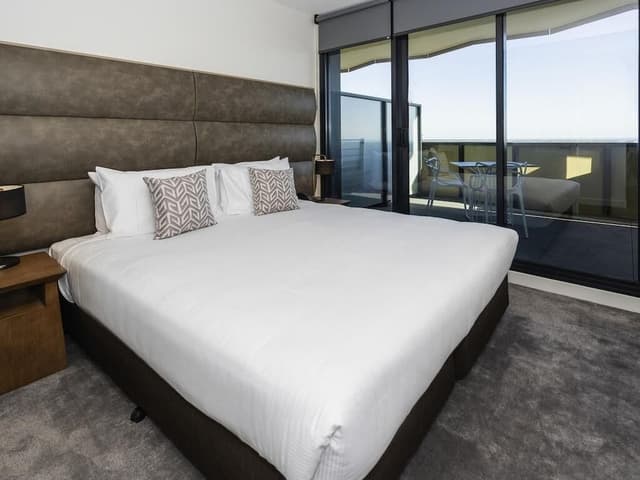 One Bedroom Apartment