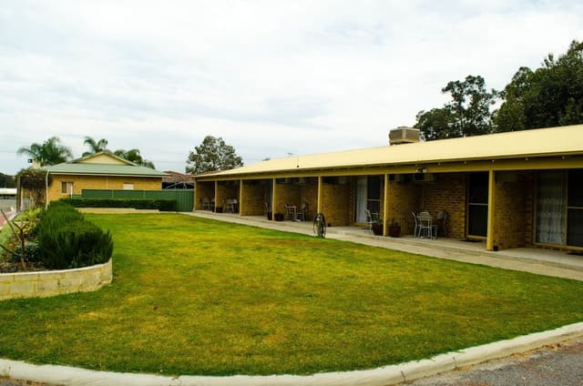 Family Room, Non Smoking, Kitchen (Family Unit)