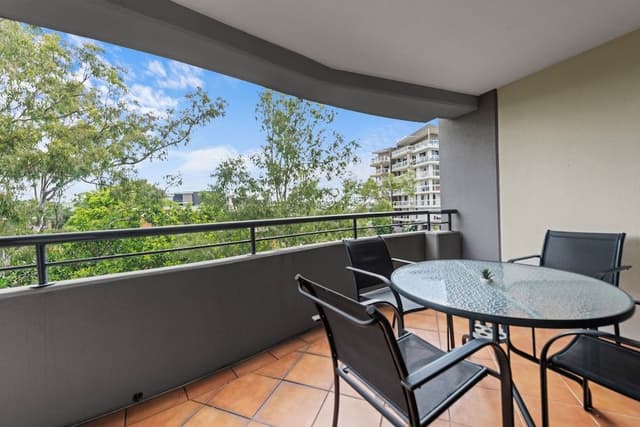 One Bedroom Apartment
