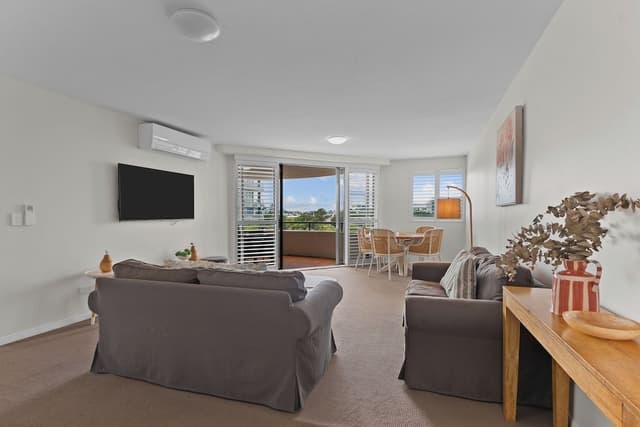 Two Bedroom Apartment - Queen/Twin