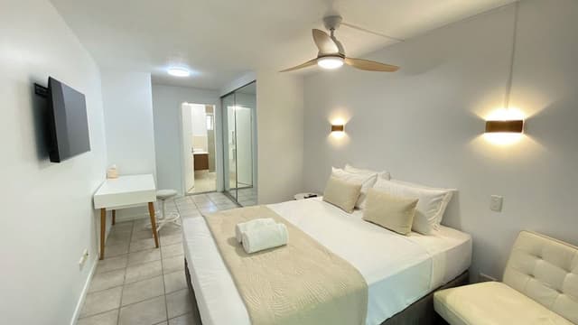 One Bedroom Suite