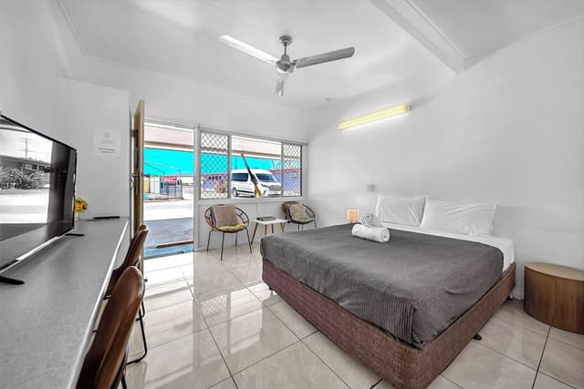 Classic Double Room