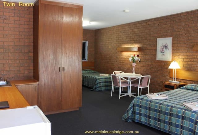 Standard Queen Room