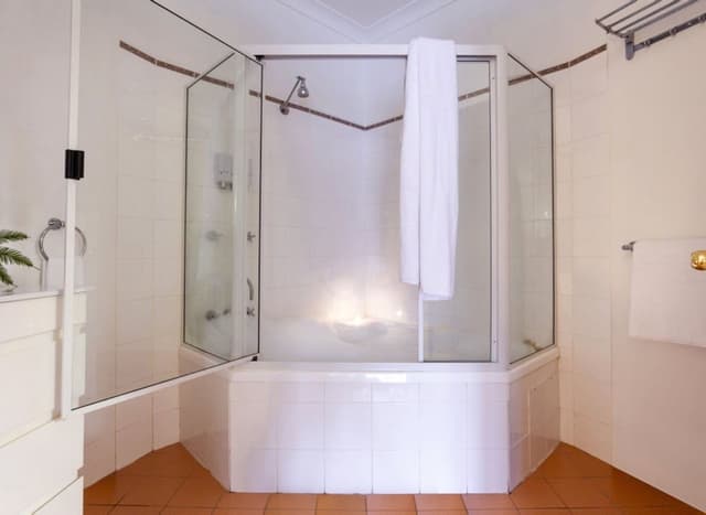 Executive King Room
