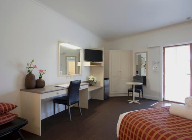 Executive King Room