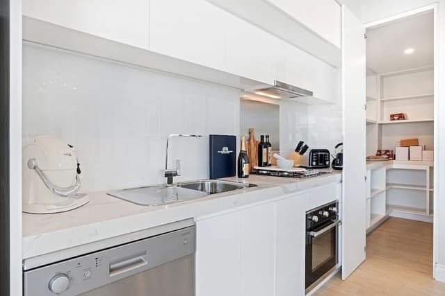 2 Bedroom Premier