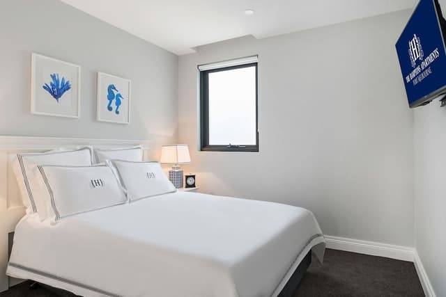 2 Bedroom Standard