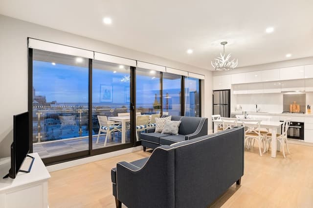 2 Bedroom Premier