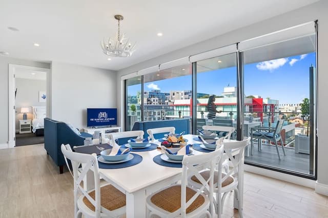2 Bedroom Premier