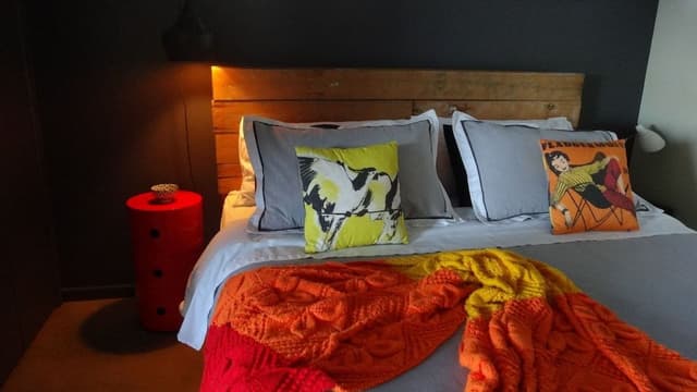 Yellow Retreat Cottage