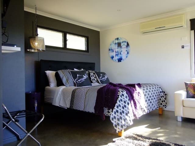 Purple Retreat Cottage