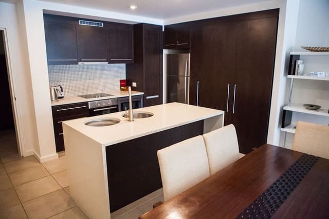 Luxury Apartment, 2 Bedrooms, Pool View, Poolside