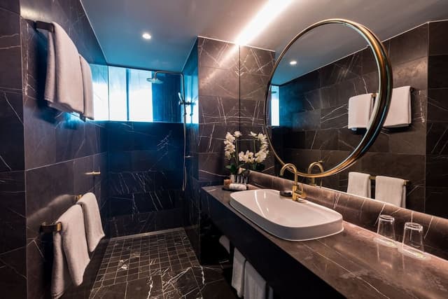 Sky Penthouse