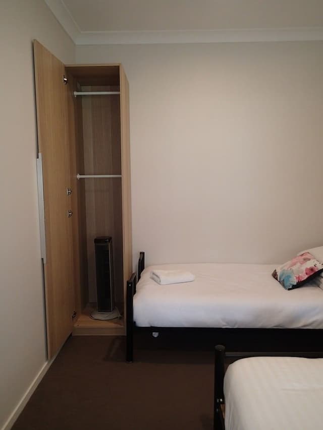 2 Bedroom Apartment (#3) - (2 Double and 1 Single Bed)
