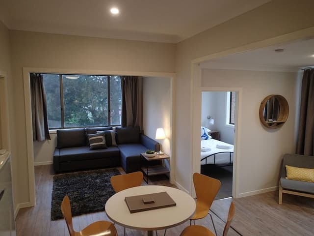 2 Bedroom Apartment (#3) - (2 Double and 1 Single Bed)