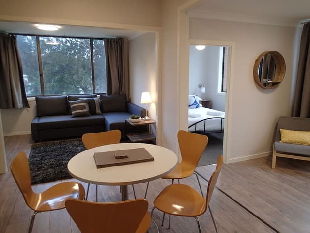 2 Bedroom Apartment (#3) - (2 Double and 1 Single Bed)