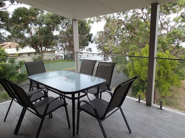 2 Bedroom Apartment (#3) - (2 Double and 1 Single Bed)