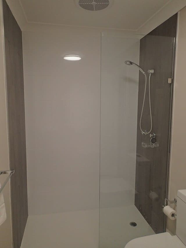 2 Bedroom Apartment (#1) - (2 Queen and 1 Single Bed)