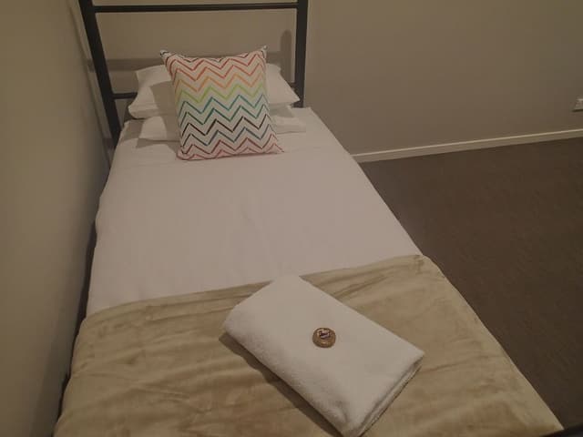 2 Bedroom Apartment (#1) - (2 Queen and 1 Single Bed)