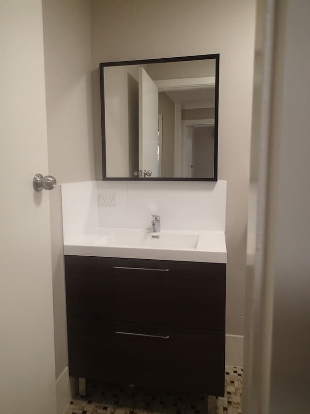 2 Bedroom Apartment (#1) - (2 Queen and 1 Single Bed)