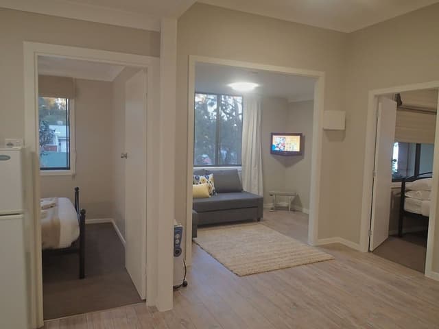 2 Bedroom Apartment (#1) - (2 Queen and 1 Single Bed)