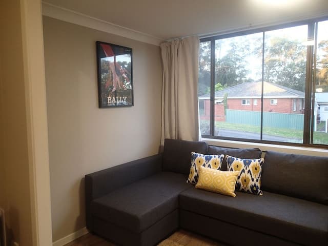 2 Bedroom Apartment (#1) - (2 Queen and 1 Single Bed)