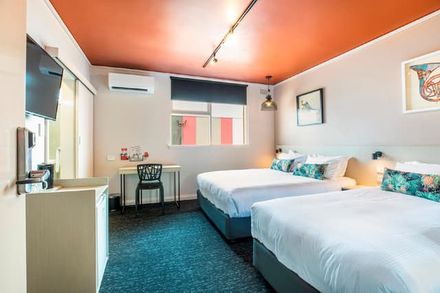 Queen Studio with 1 Queen Bed and 1 Single Bed