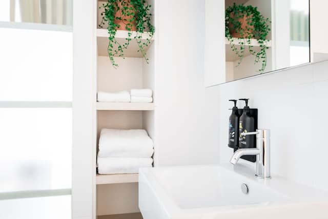1 Bedroom Nishi Apartment - Eco Friendly No Aircon