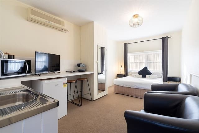 Basic Room