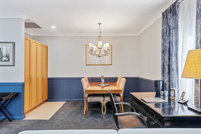 Bleue Suite
