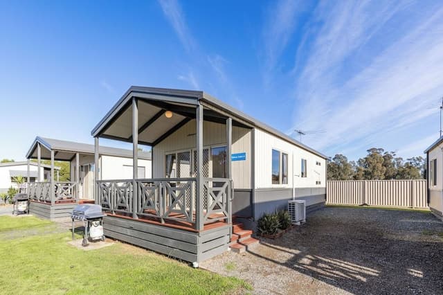 Deluxe Cabin