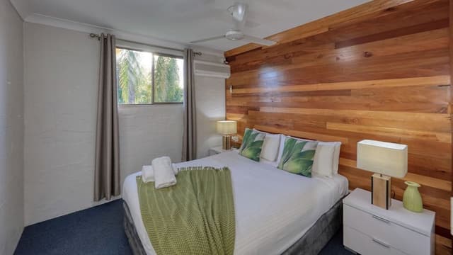 Standard Suite, 1 Bedroom, Non Smoking, Kitchenette (Twin Room)