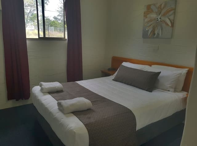 Standard Suite, 1 Bedroom, Non Smoking, Kitchenette (Twin Room)