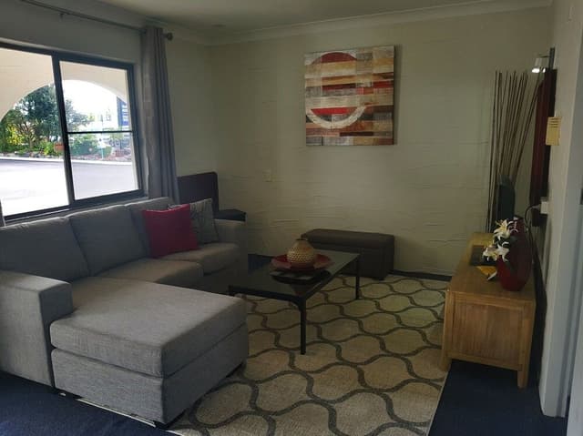 Standard Suite, 1 Bedroom, Non Smoking, Kitchenette (Queen Double Room)